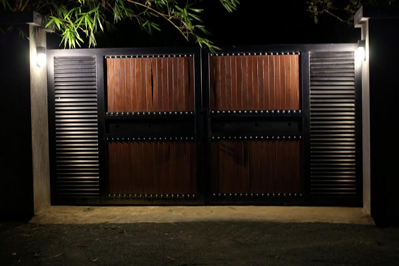 Triple Edge Villa أونا واتونا المظهر الخارجي الصورة