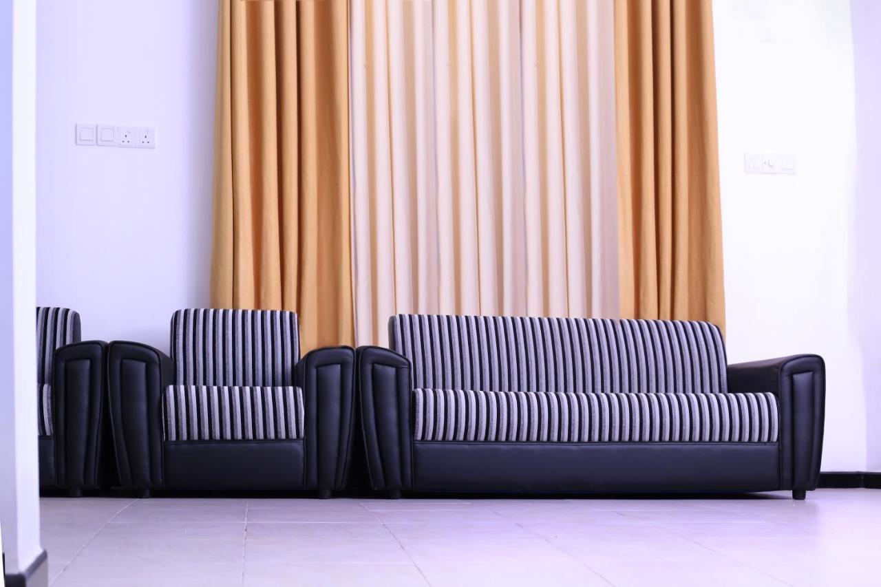 Triple Edge Villa أونا واتونا المظهر الخارجي الصورة